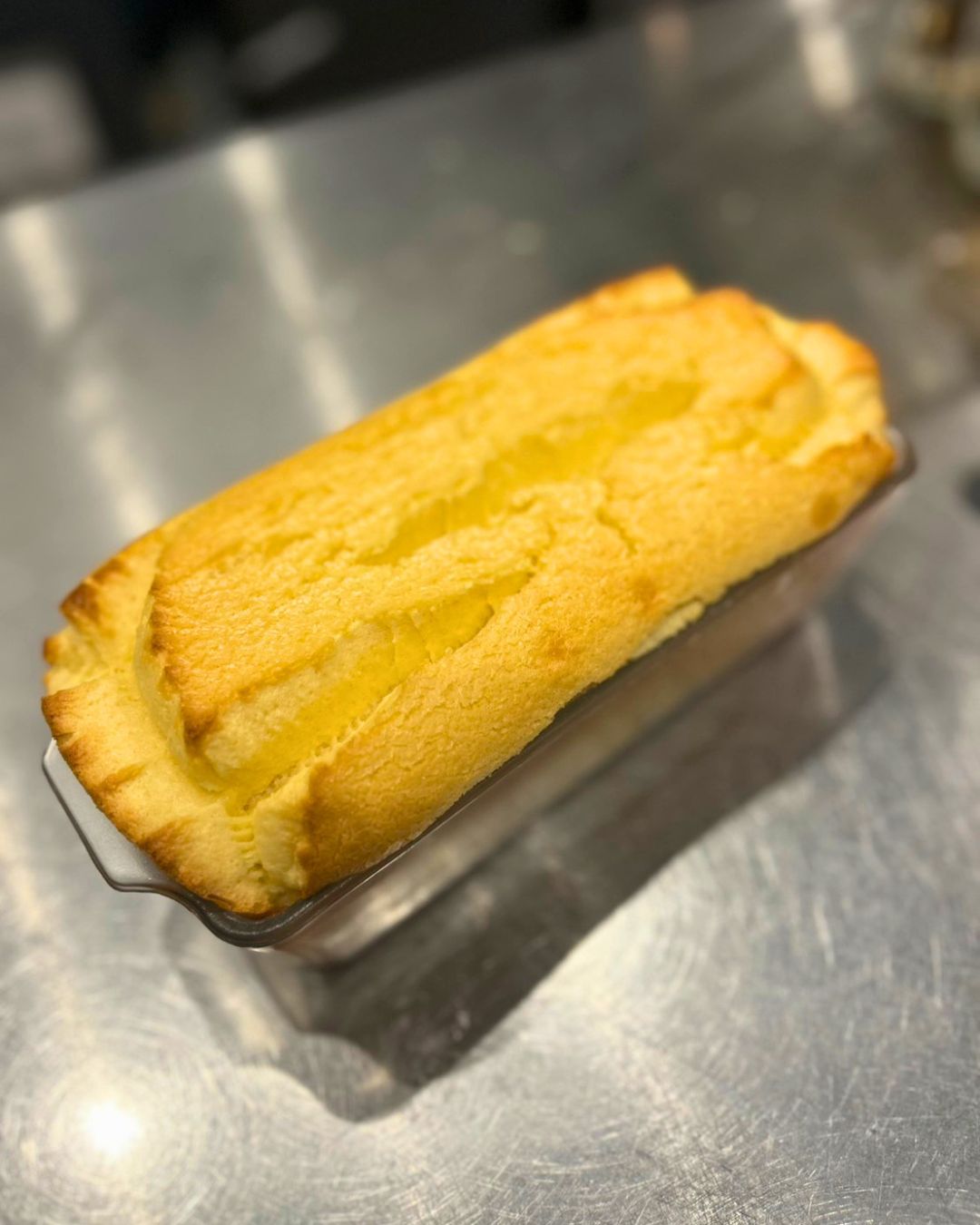 新発売のベイクドチーズケーキ ミニアイス添え2